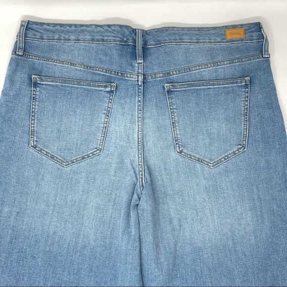 NWT! SkinnyGirl High Rise Button Front Cropped Wide Leg Denim Stretch Jeans - Picture 7 of 13